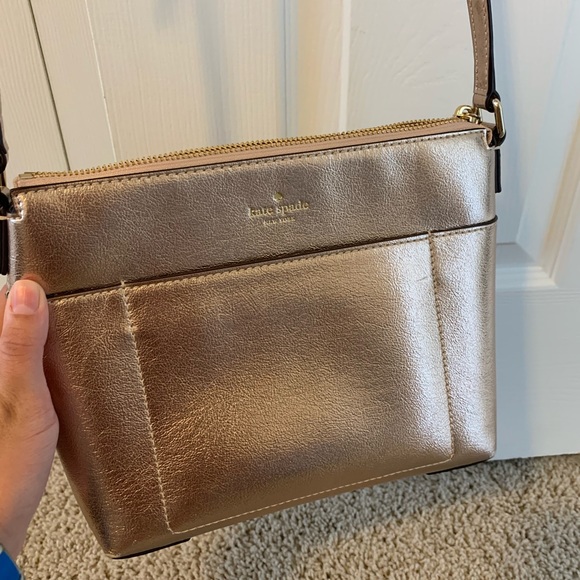 kate spade Other - kate spade ♠️ rose gold crossbody